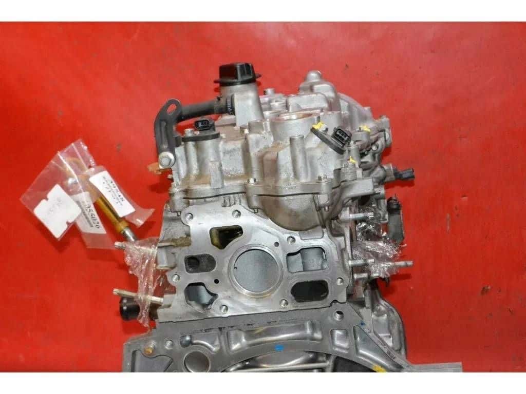 Moteur HR12DE vue 4