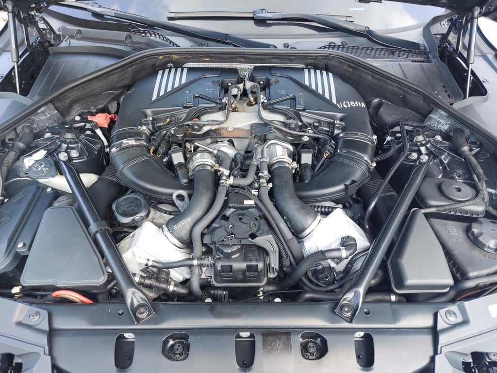 Moteur N63 B44 A vue 6