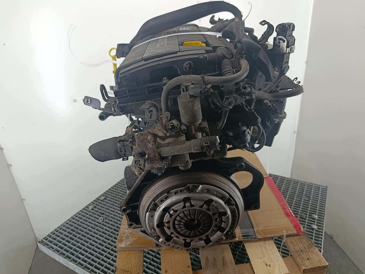 Moteur Z 16 XE1 vue 4