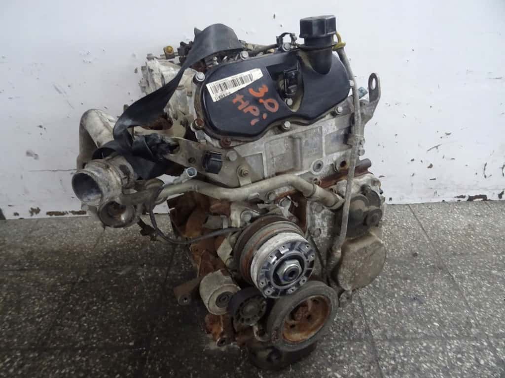 Moteur F1CE0481A vue 3