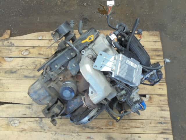 Moteur F8CV vue 4