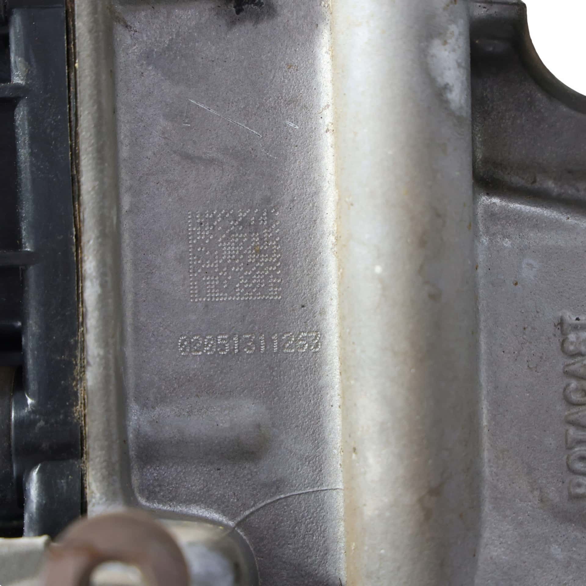 Moteur 306DT(TDV6) vue 7