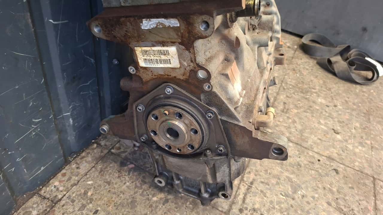 Moteur D19AA vue 4