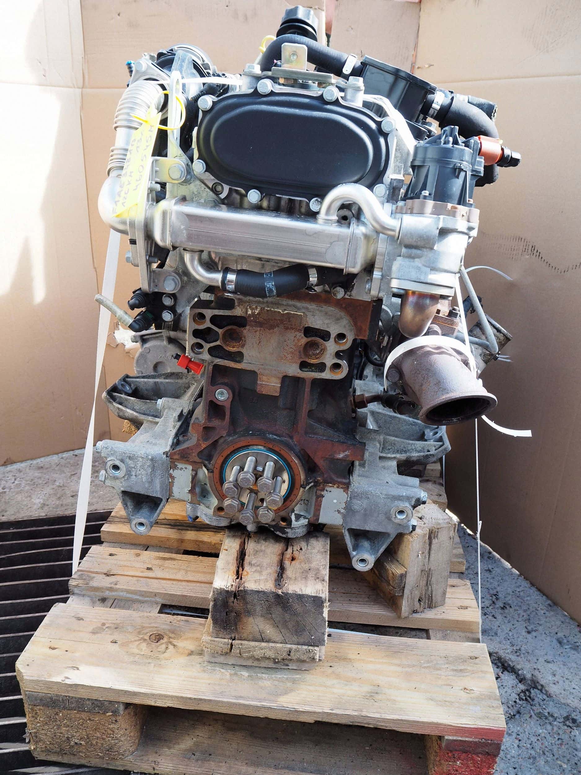 Moteur F1AE3481B vue 4