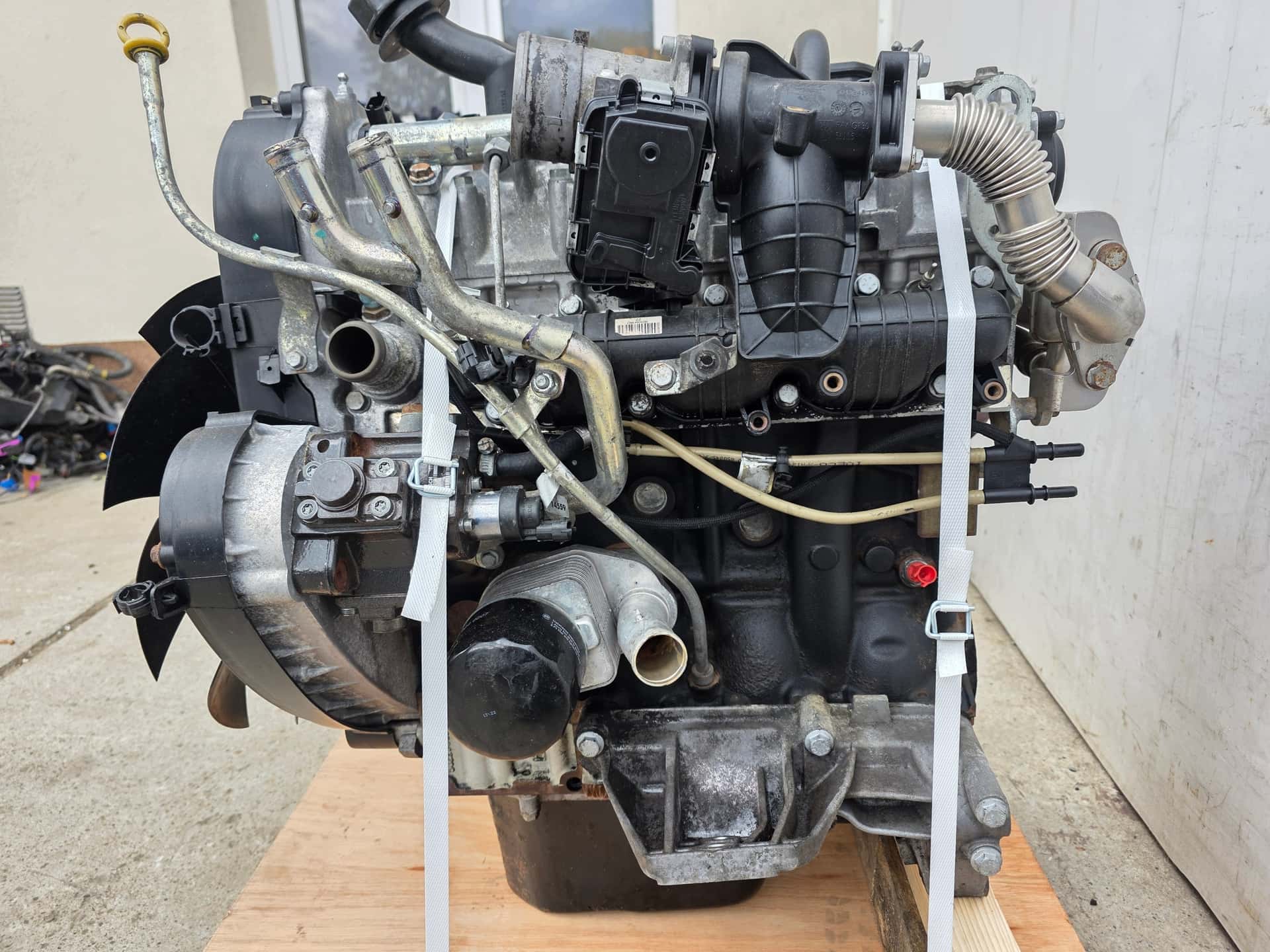 Moteur F1AE3481B vue 6