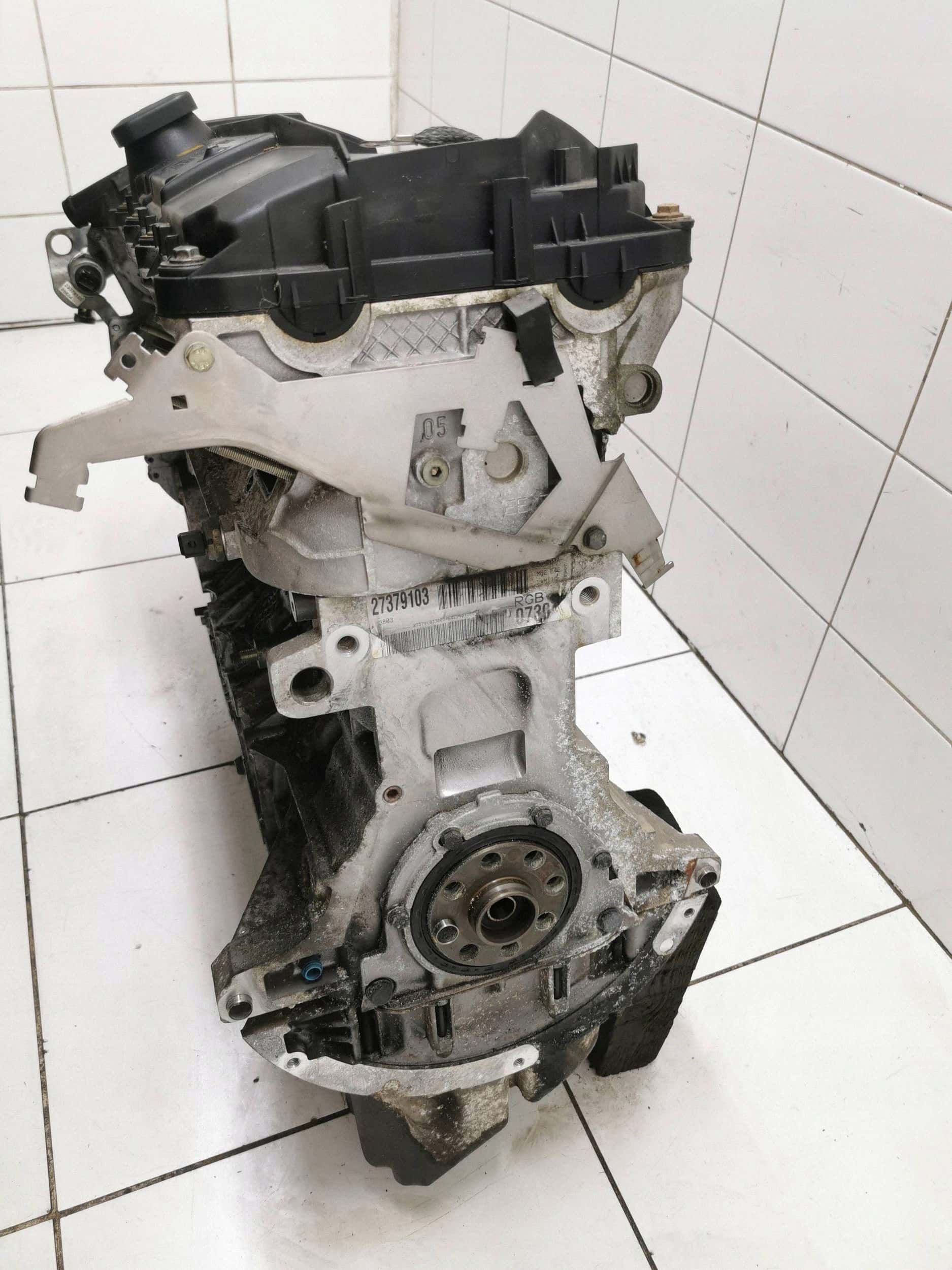 Moteur M52 B20 (206S4) vue 2