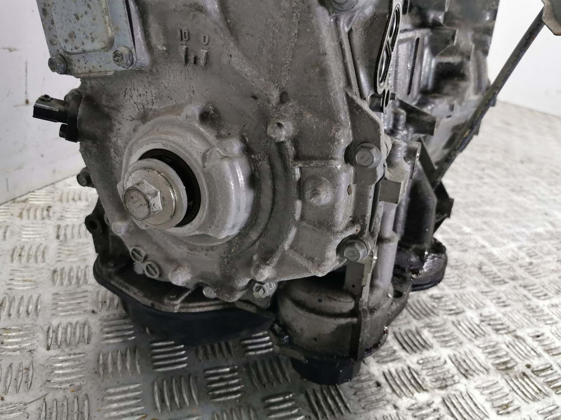 Moteur 2AR-FXE vue 4