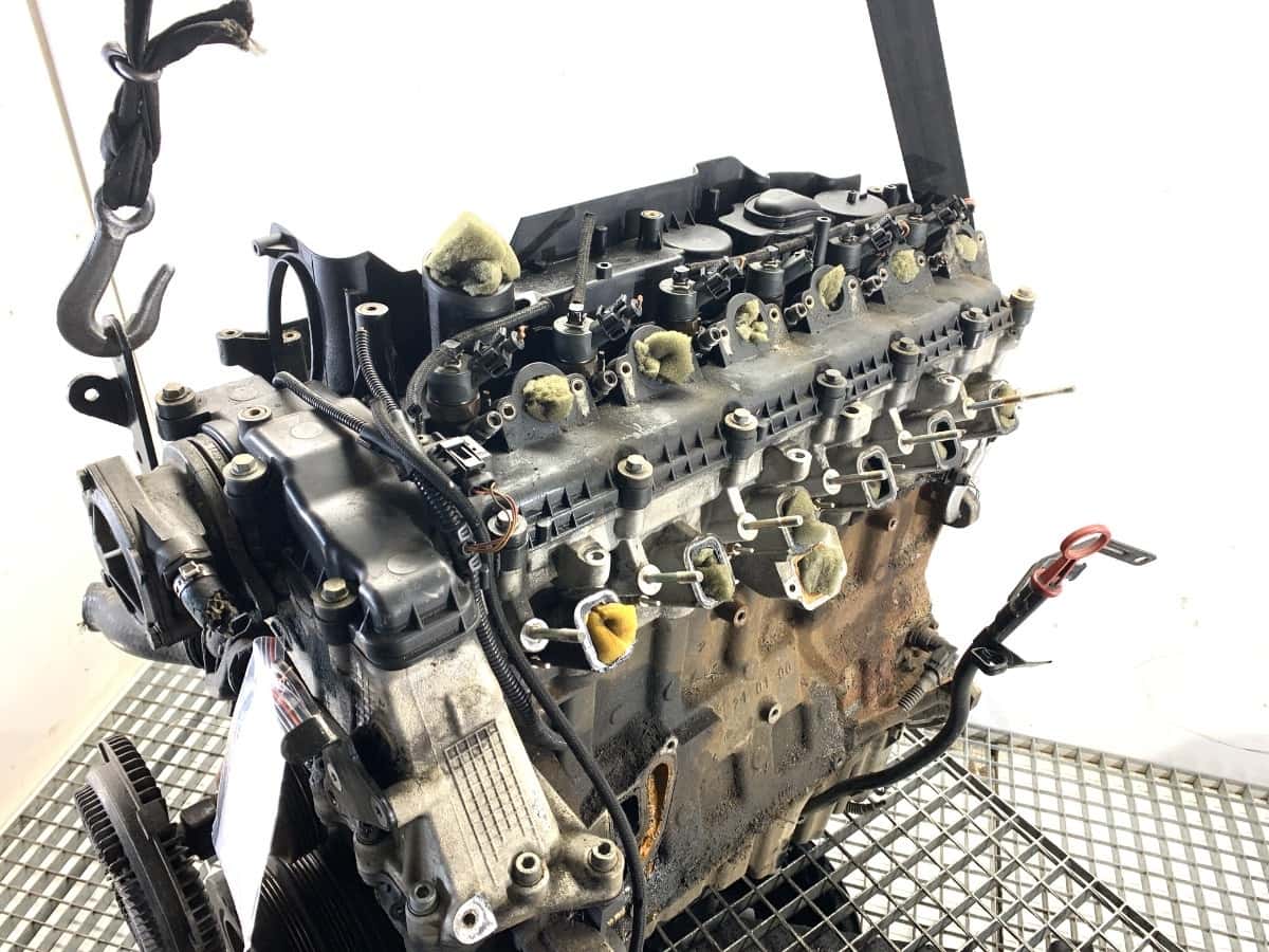 Moteur 306D1 vue 5