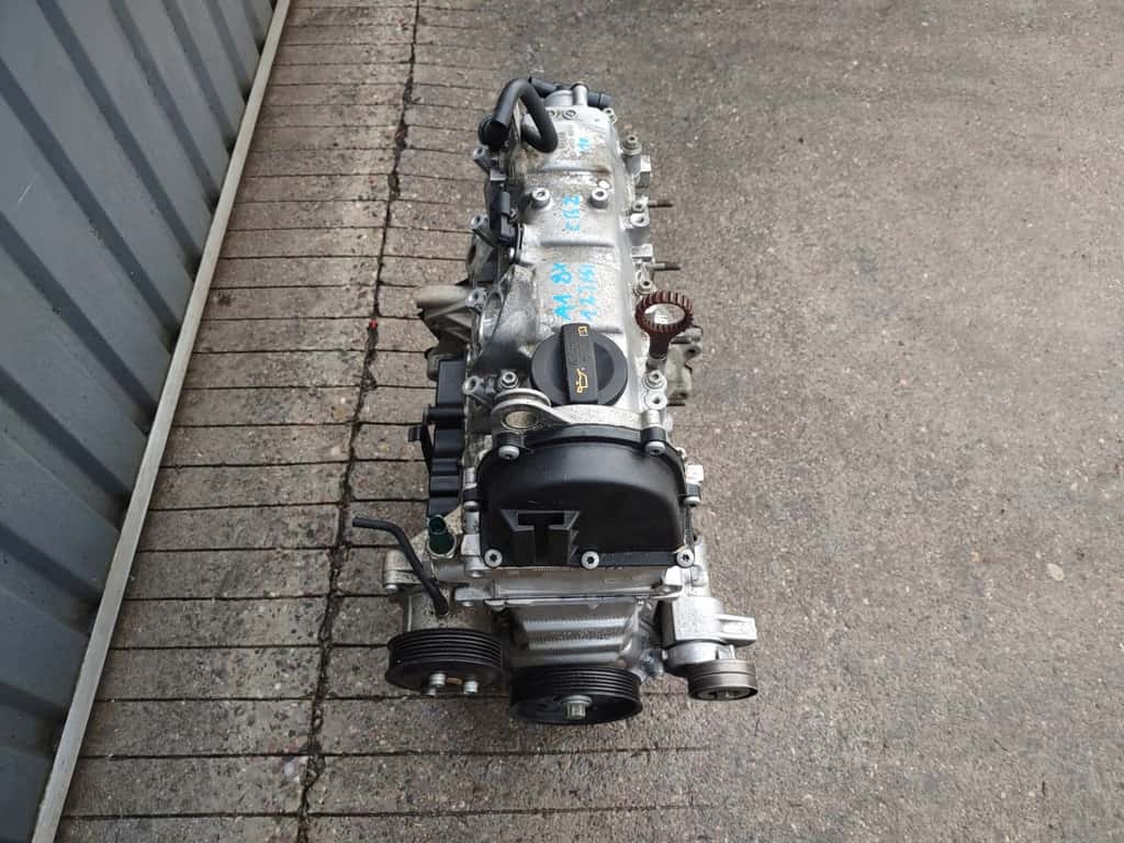Moteur CBZB vue 3
