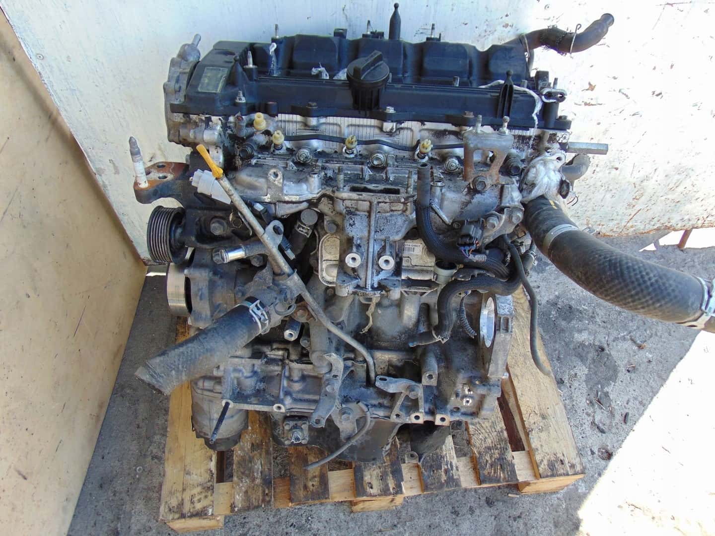 Moteur 2AD-FTV vue 2