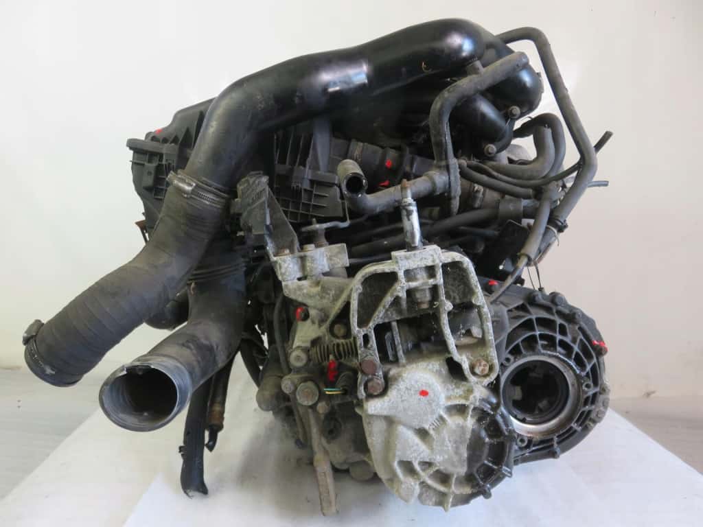Moteur G8T 760 vue 2