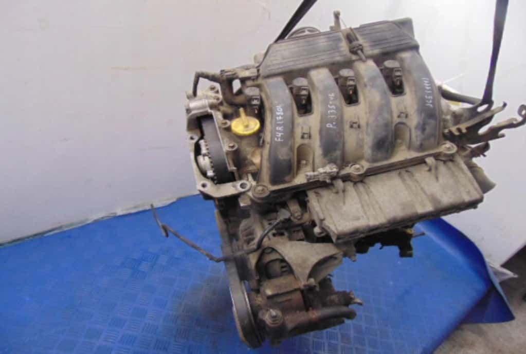 Moteur F4R 780 vue 2