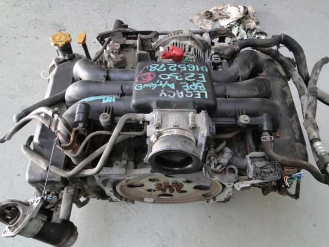 Moteur EZ30 vue 10