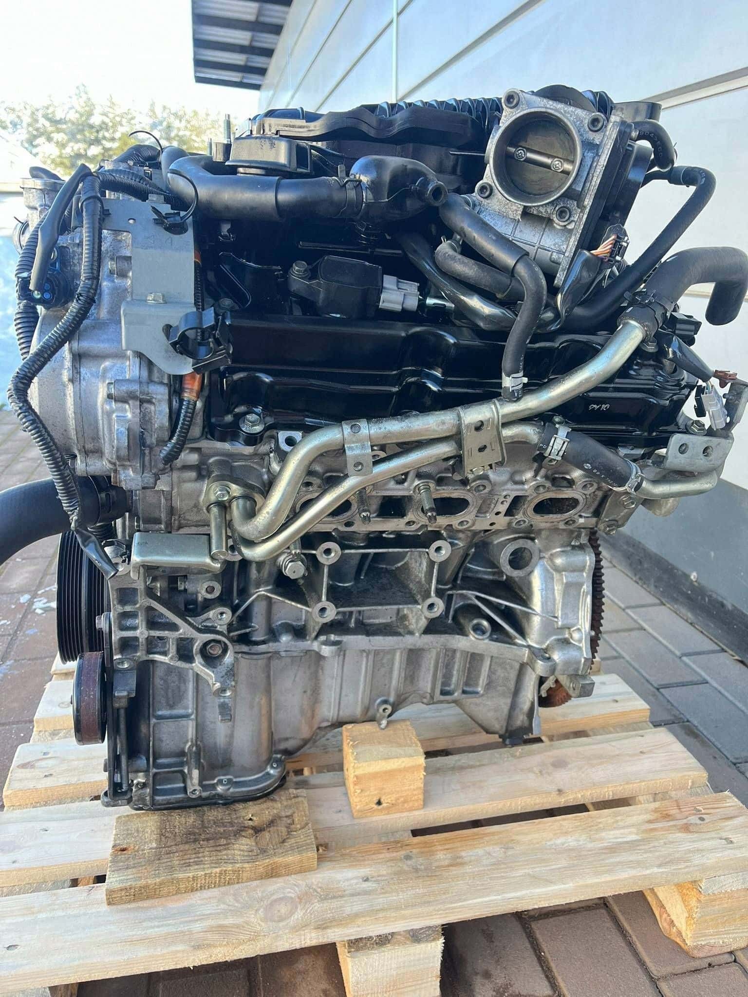 Moteur VQ25HR vue 4