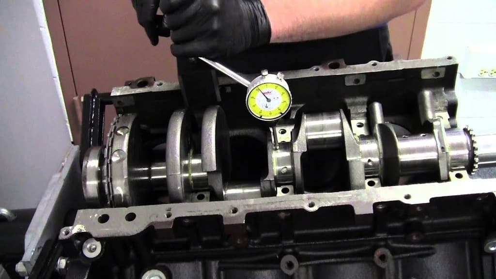 Moteur F20DVH — vue 10