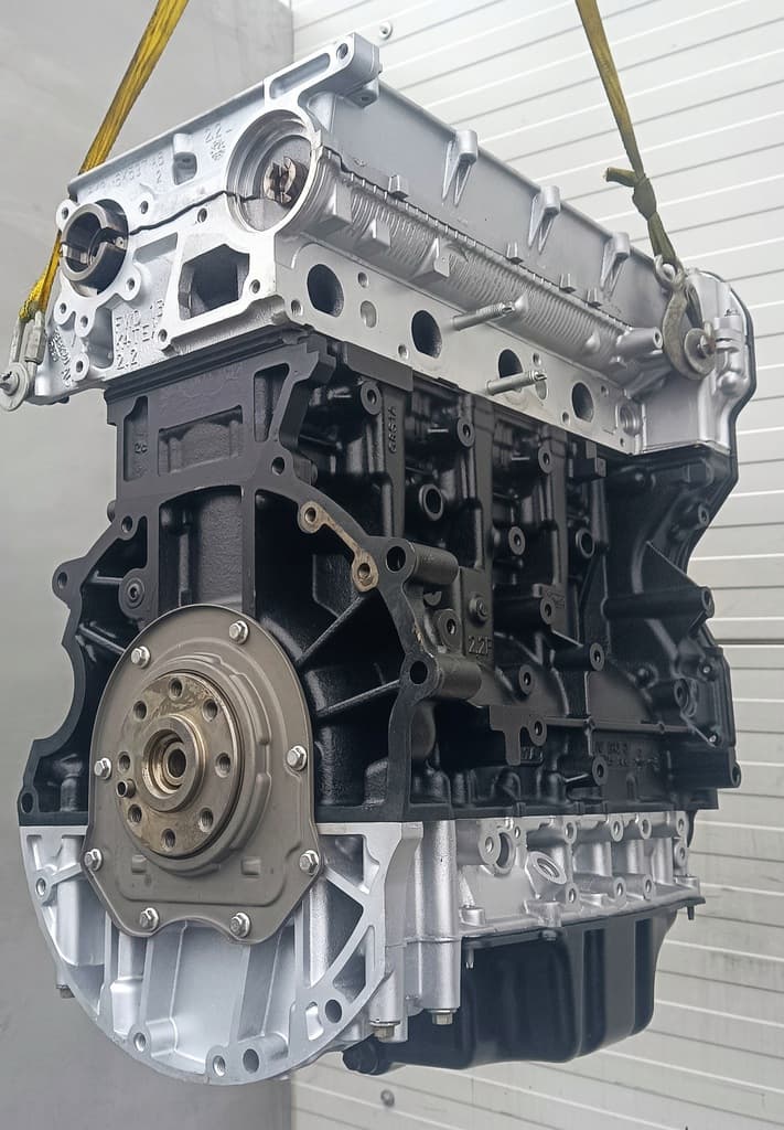 Moteur 4HV — vue 2