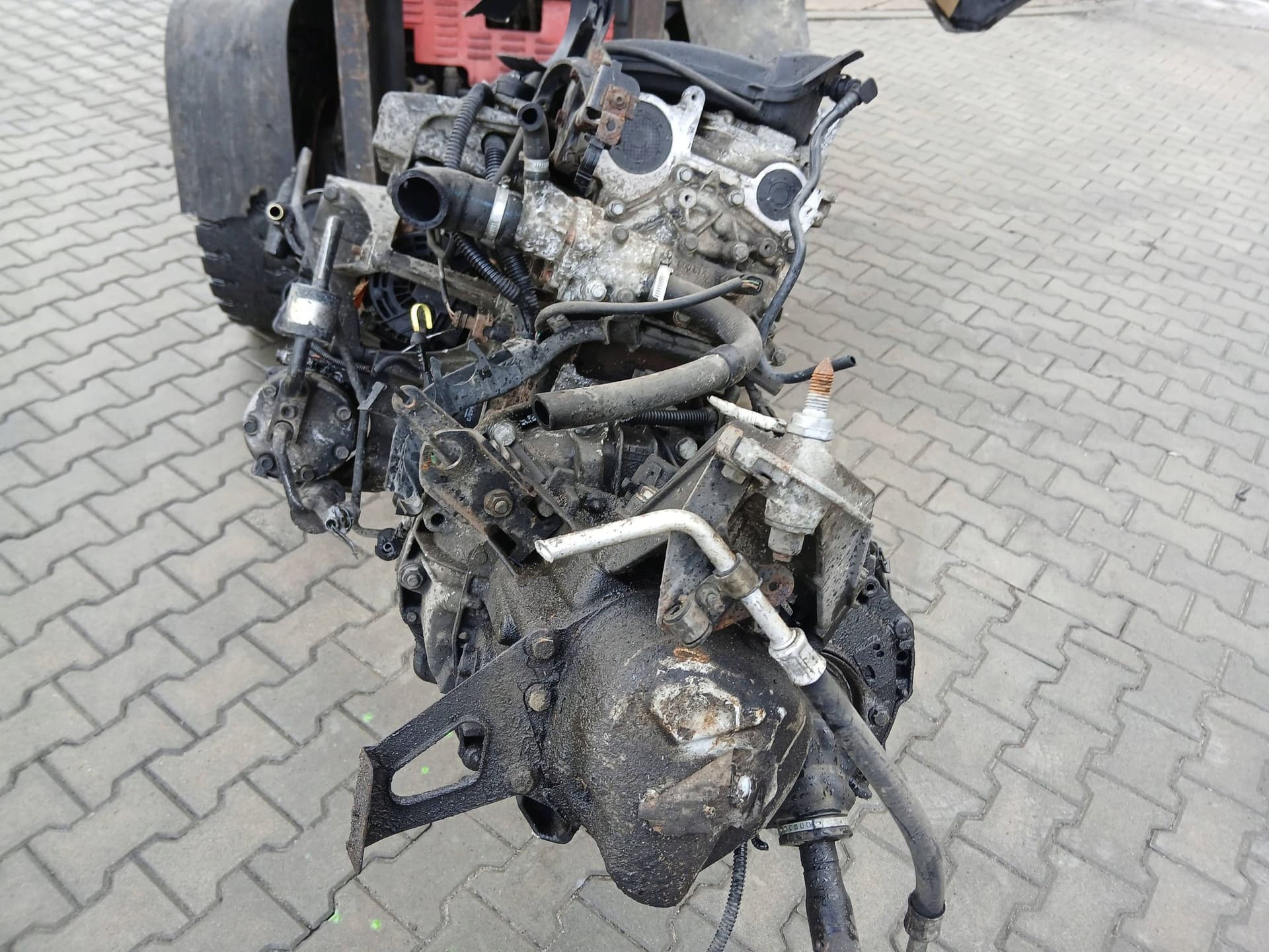 Moteur F4R 792 — vue 2