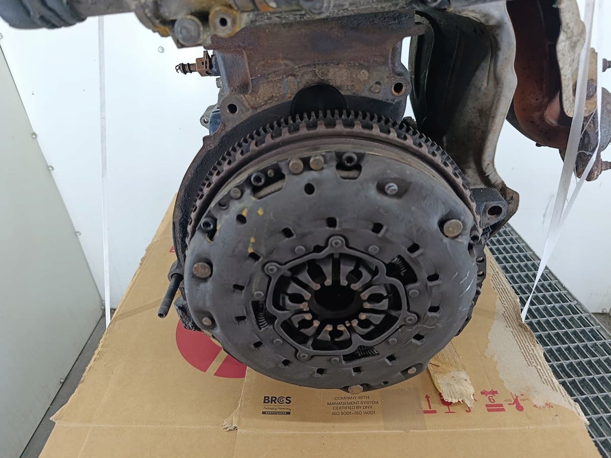 Moteur F4R 770 — vue 2