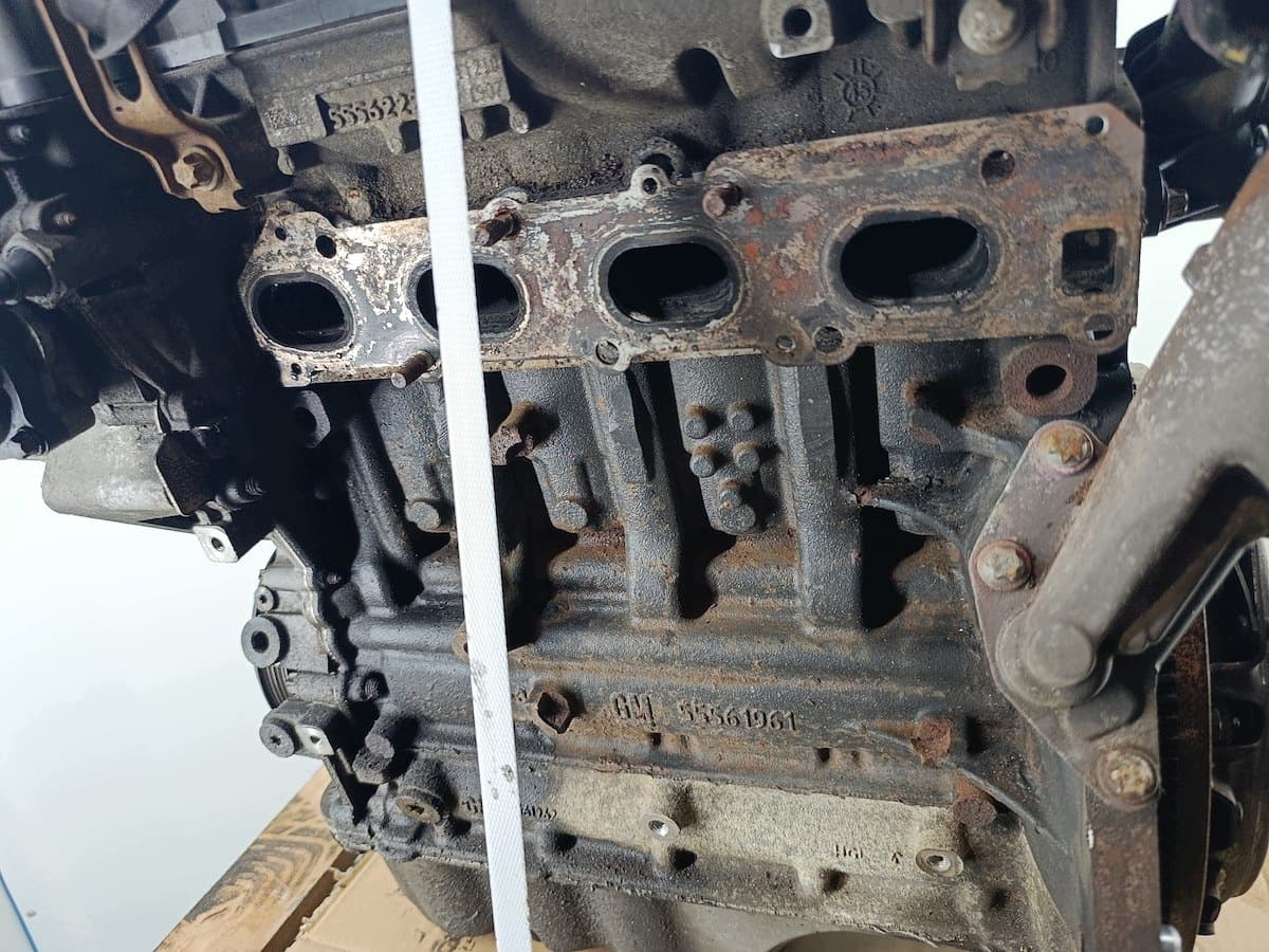 Moteur A 12 XER — vue 6