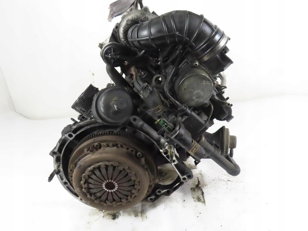 Moteur 8HX (DV4TD) — vue 3