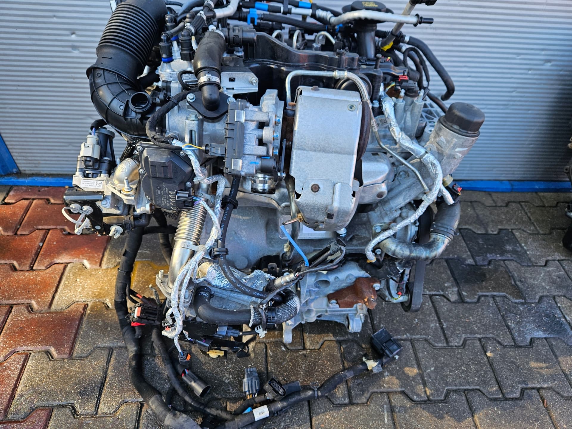 Moteur 204DTD(AJ20D4) — vue 10