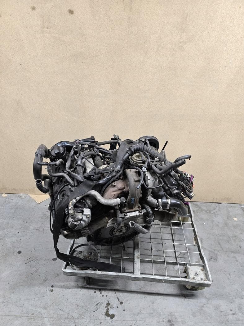 Moteur AKN pour Audi A4 2.5 Diesel