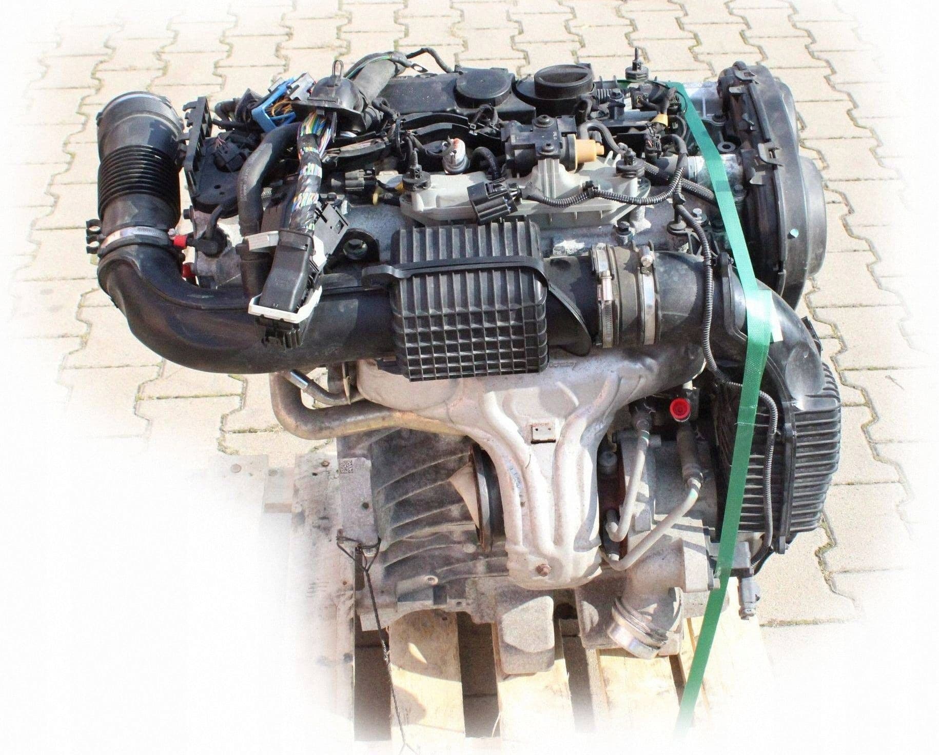 Moteur B 4204 T17 — vue 4