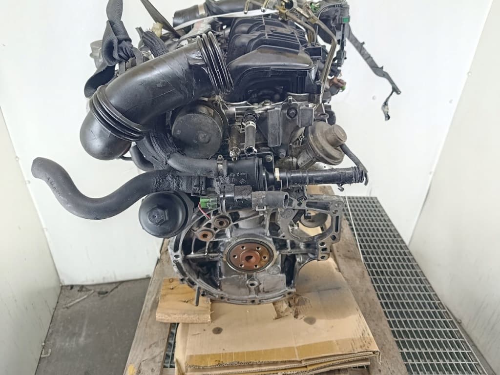 Moteur 8HY — vue 2
