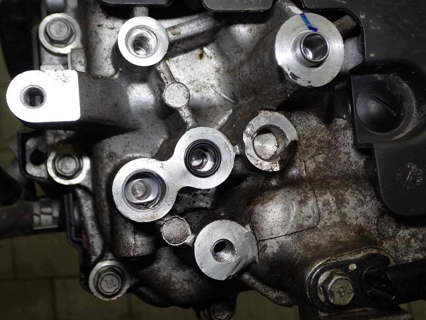 Moteur EM16 — vue 10