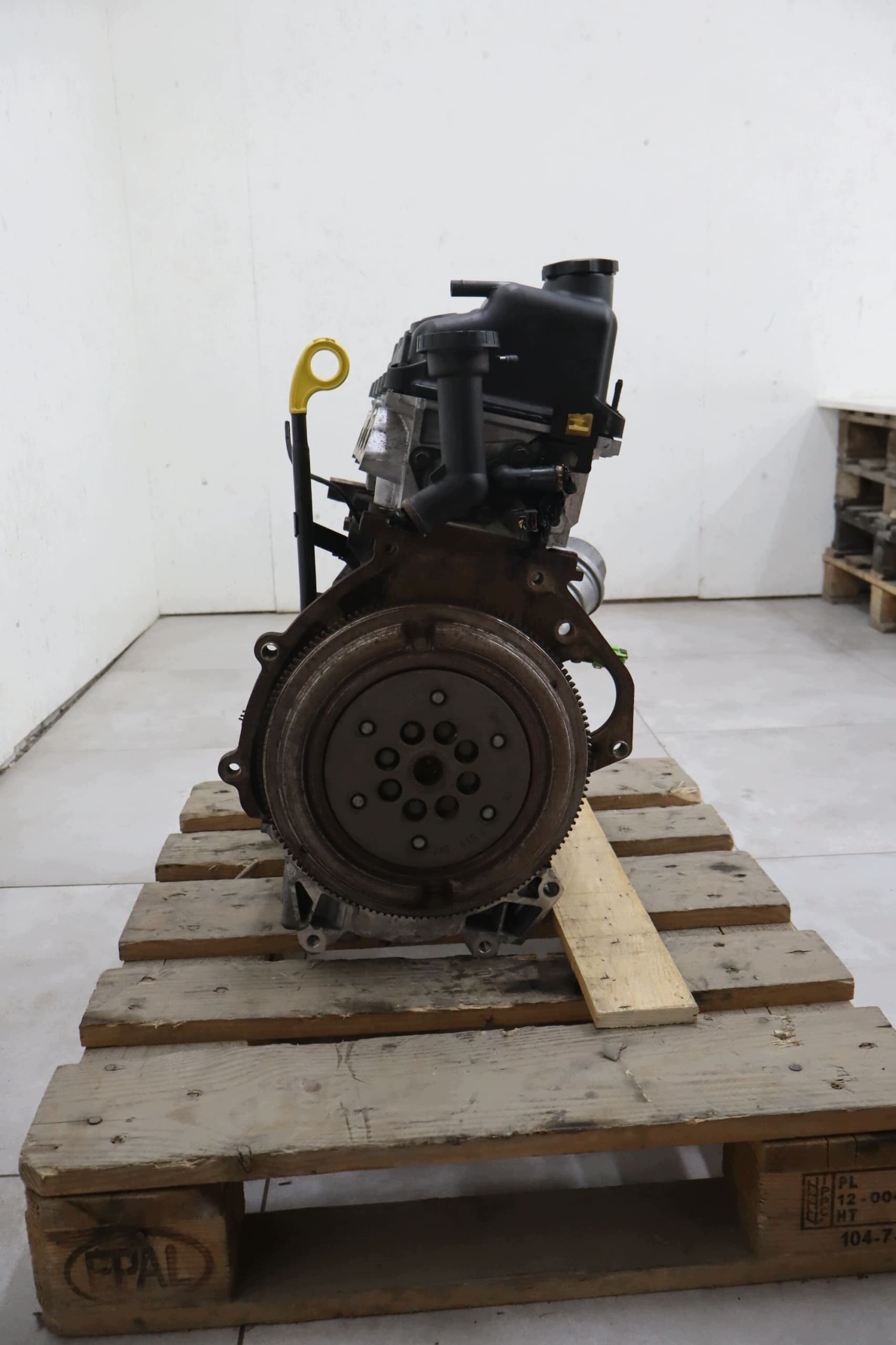 Moteur W10 B16 A — vue 3