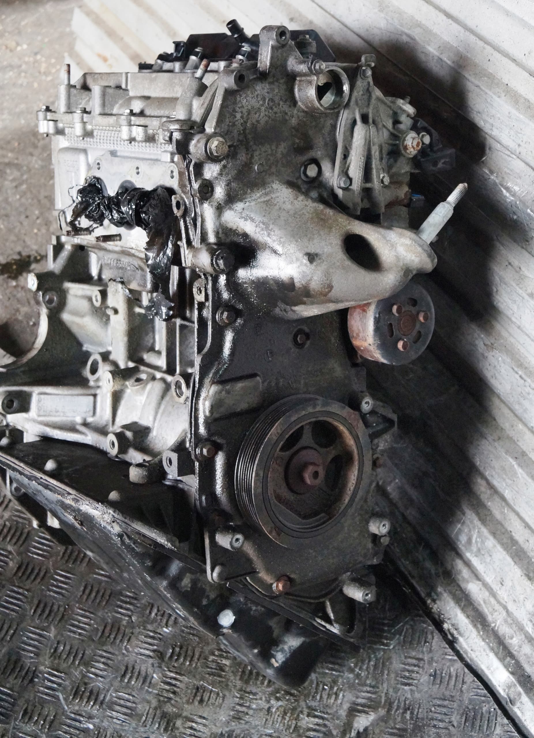 Moteur B4D 403 — vue 7