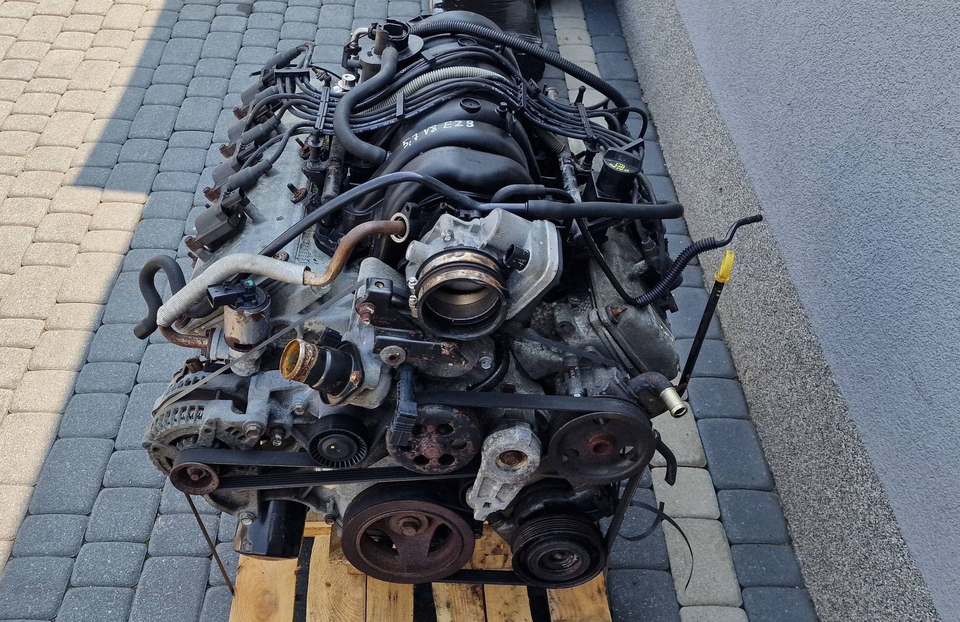 Moteur EZB — vue 2
