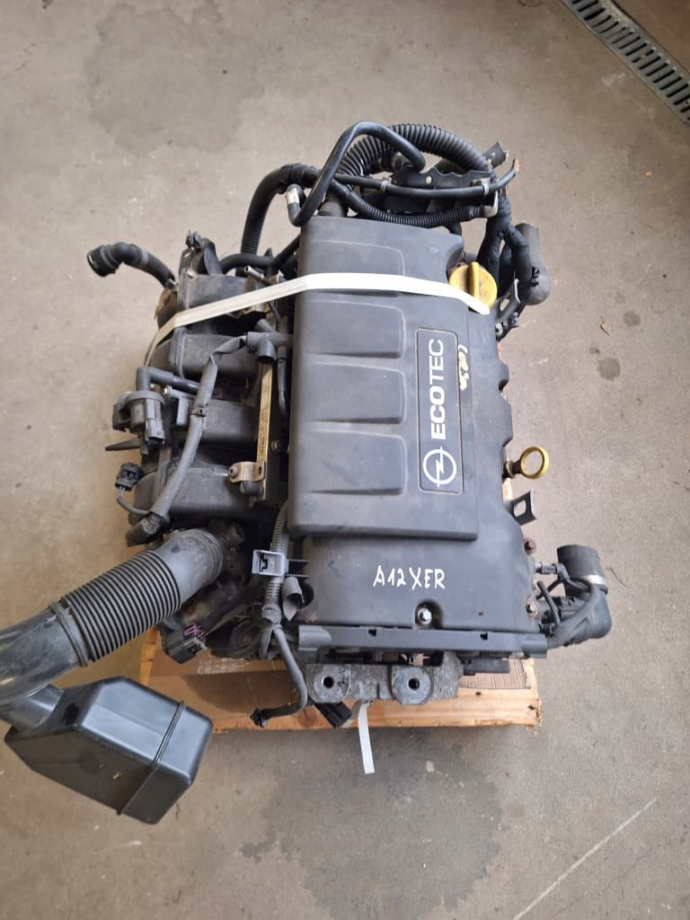 Moteur B 12 XEL pour Vauxhall Corsa