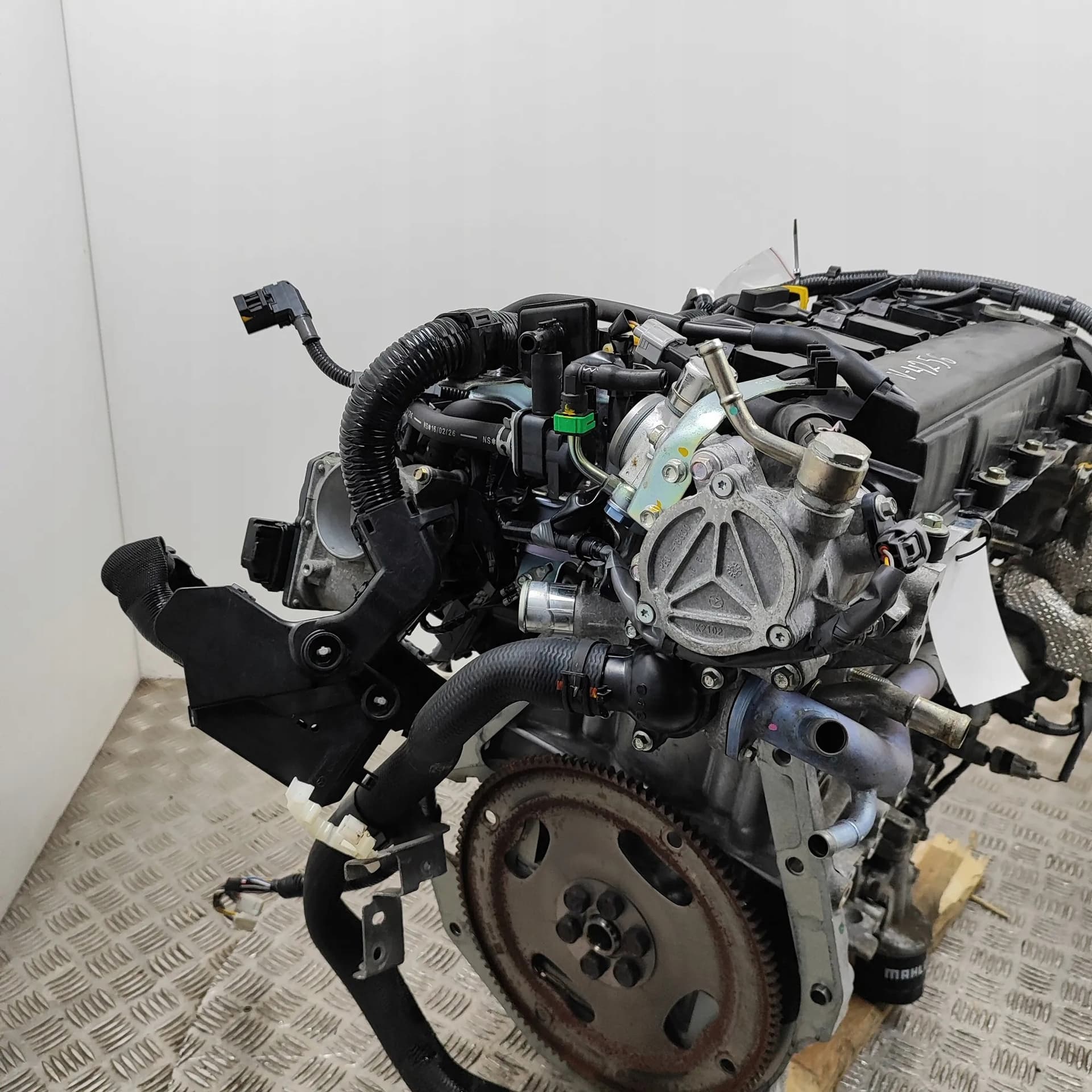 Moteur PEY7 — vue 8