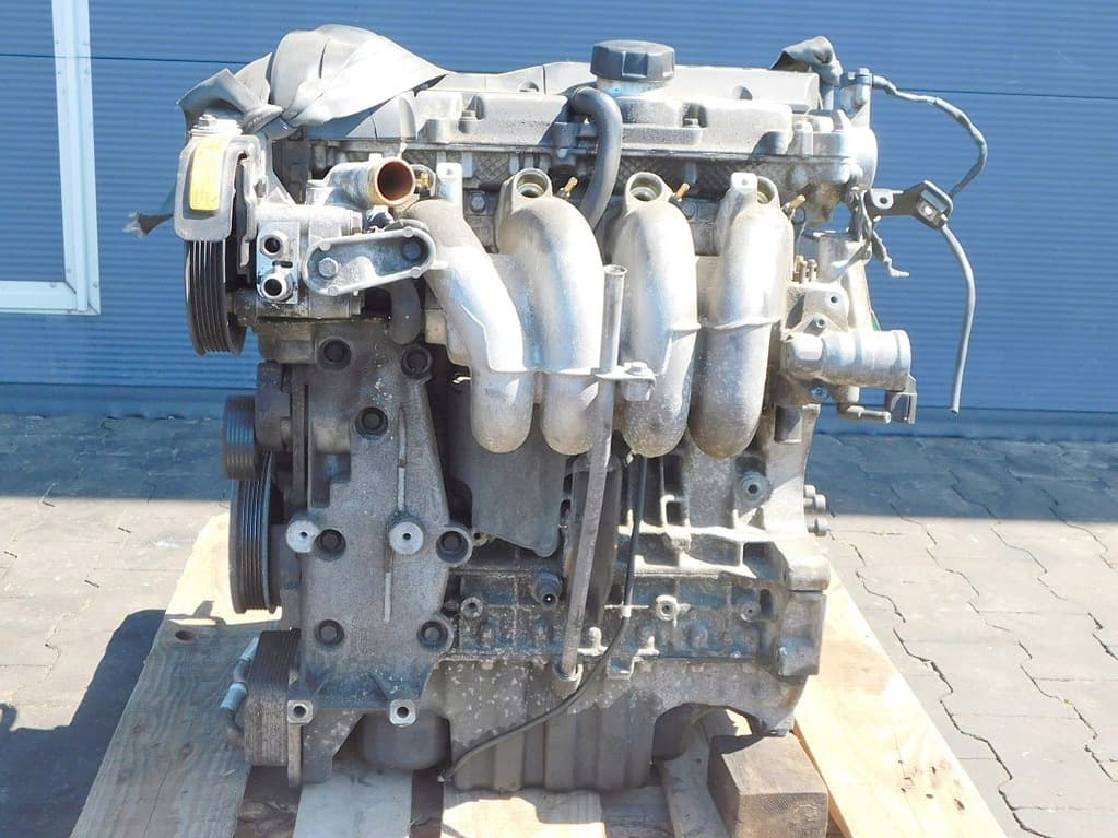 Moteur B 4164 S2 — vue 2