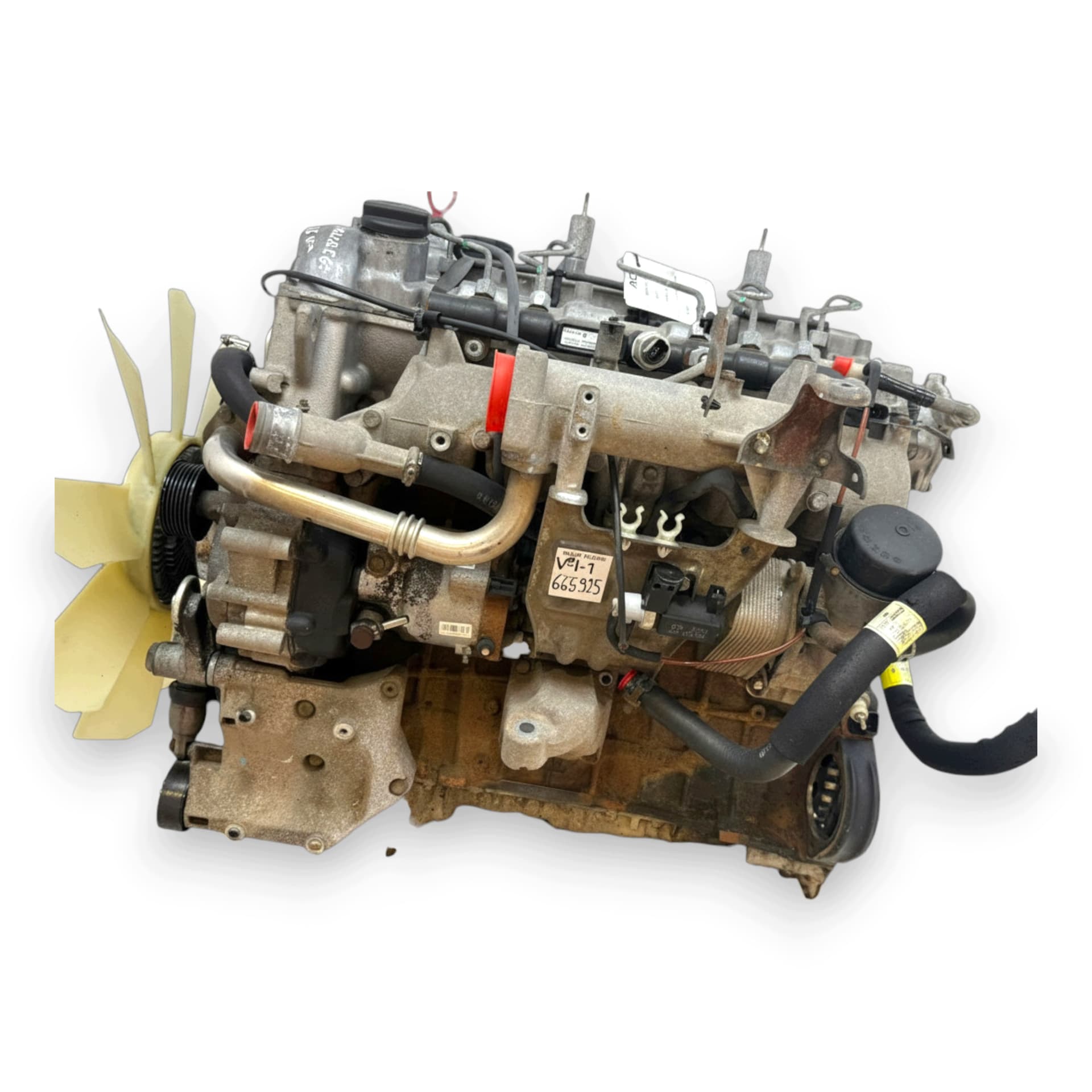 Moteur D27DT — vue 7