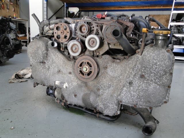 Moteur EZ30 — vue 3
