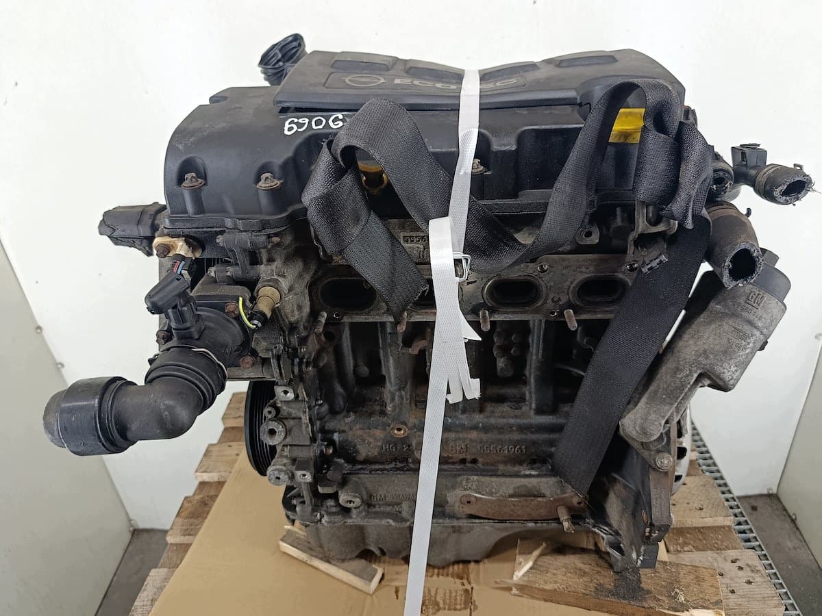 Moteur A 12 XER — vue 10