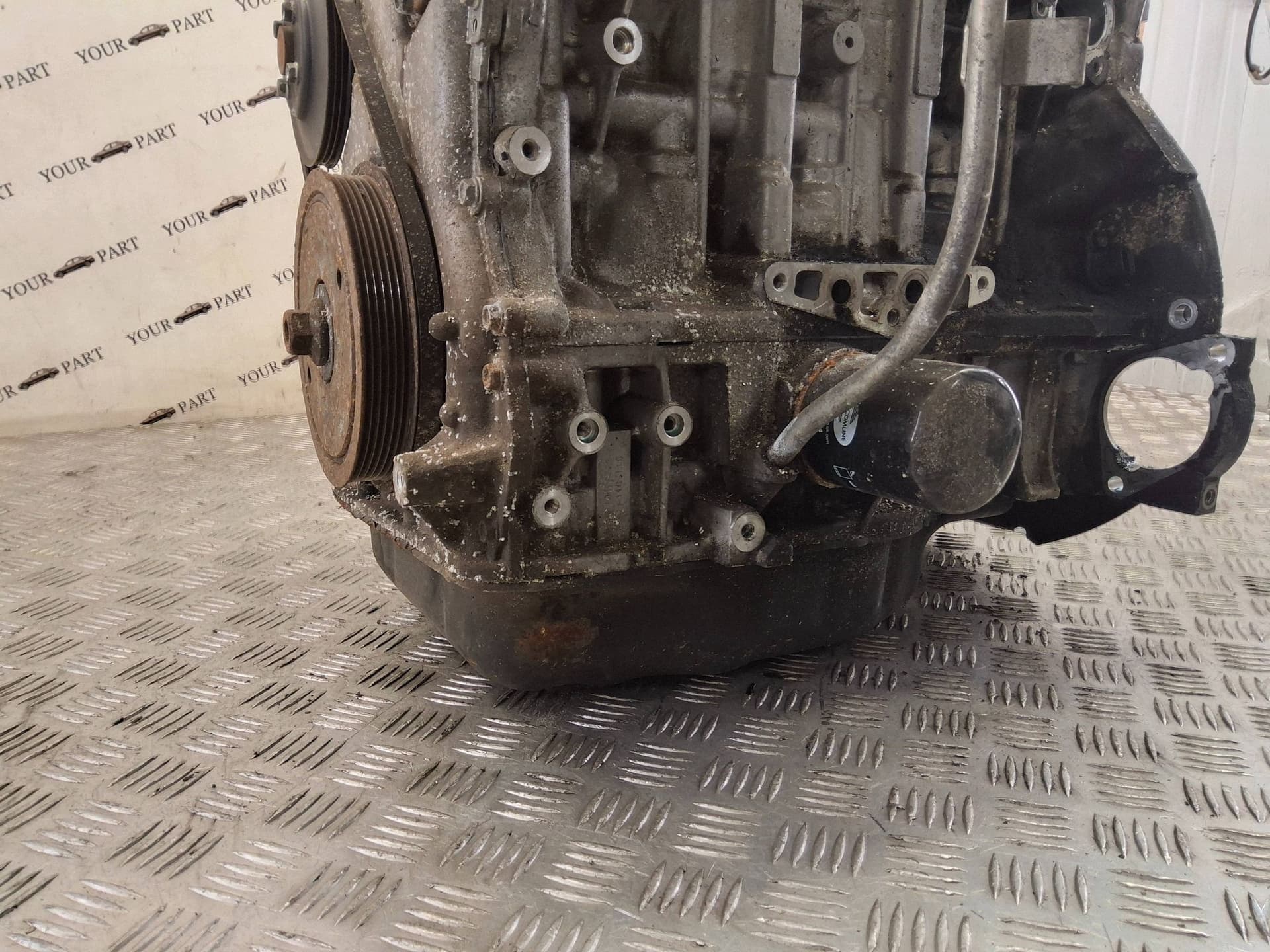Moteur 4N13 — vue 7