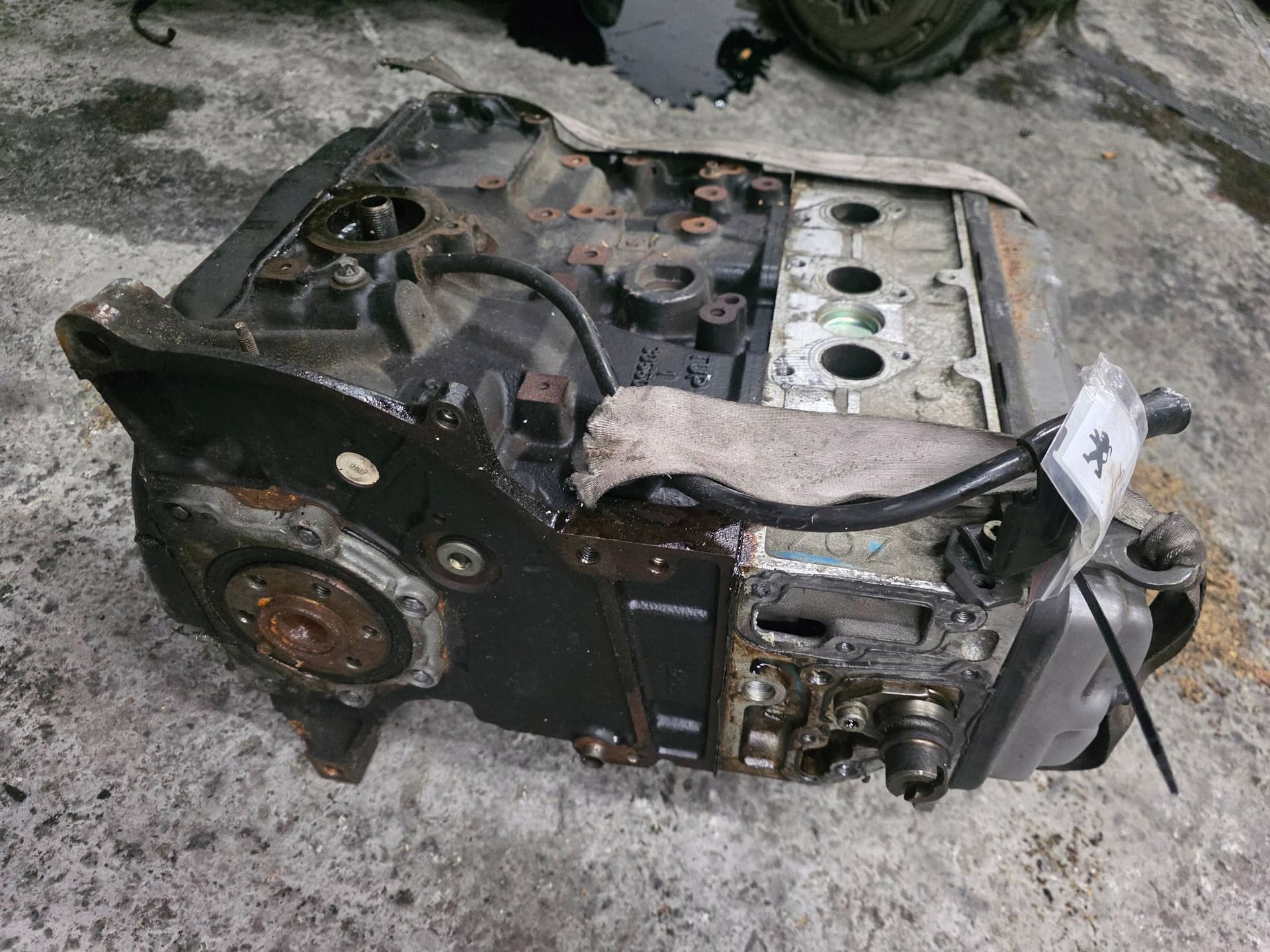 Moteur NFU (TU5JP4) — vue 2