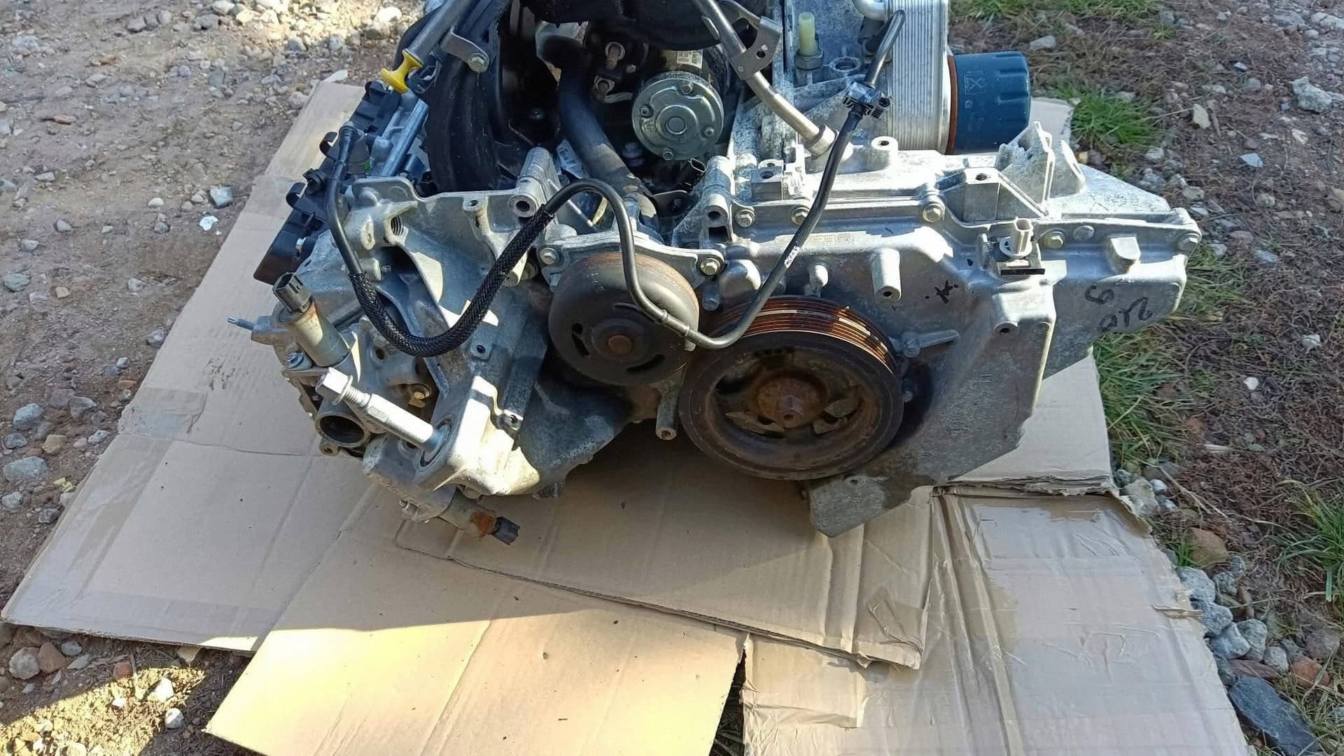 Moteur B4D 403 — vue 4