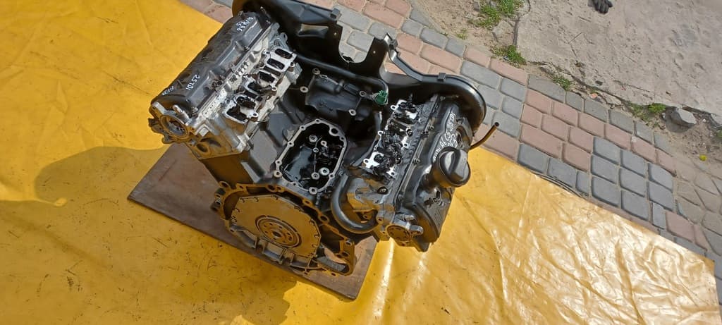 Moteur AFB pour Audi A8