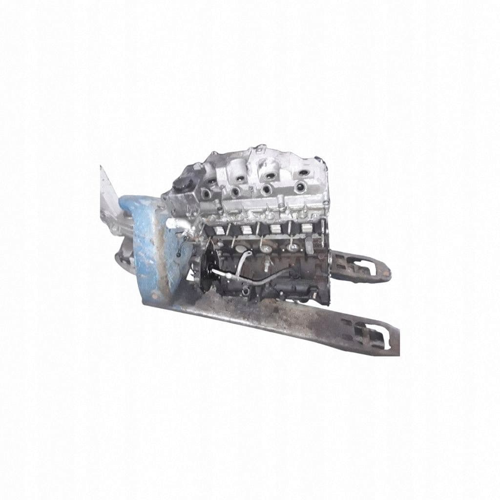 Moteur 4M41 — vue 5