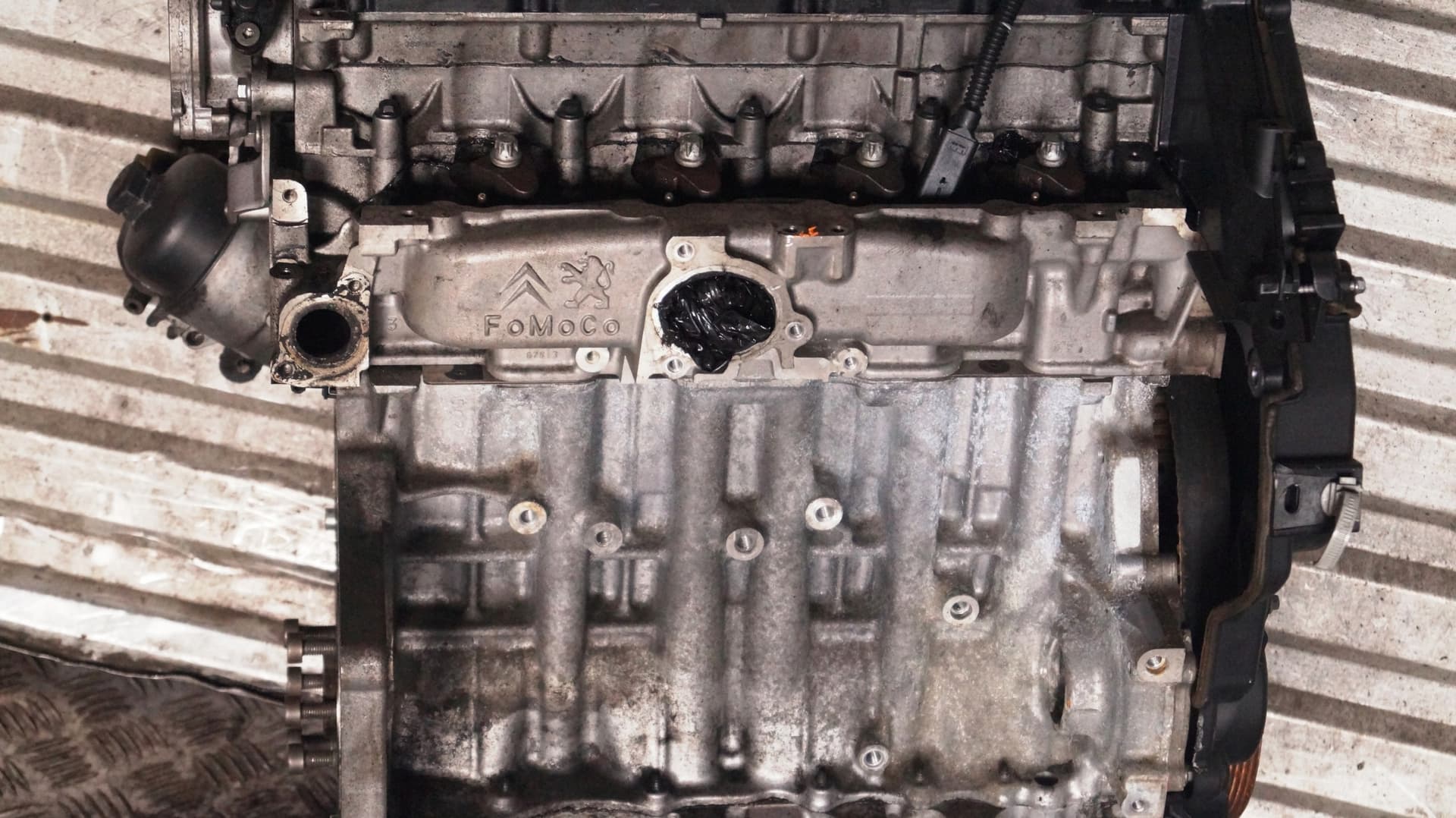 Moteur Y6Y1 — vue 3