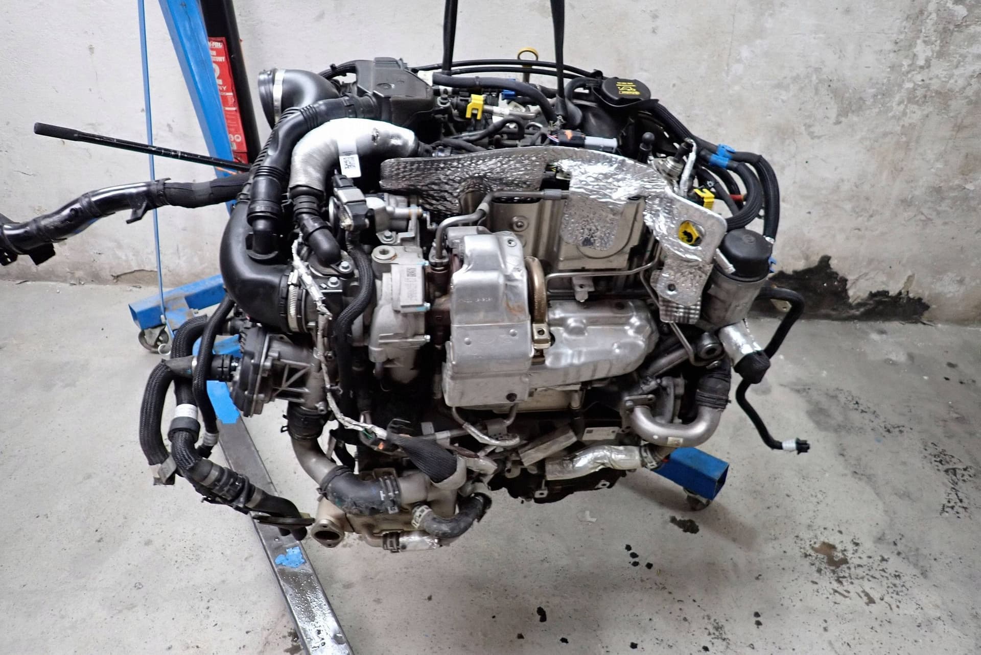 Moteur 204DTY — vue 2