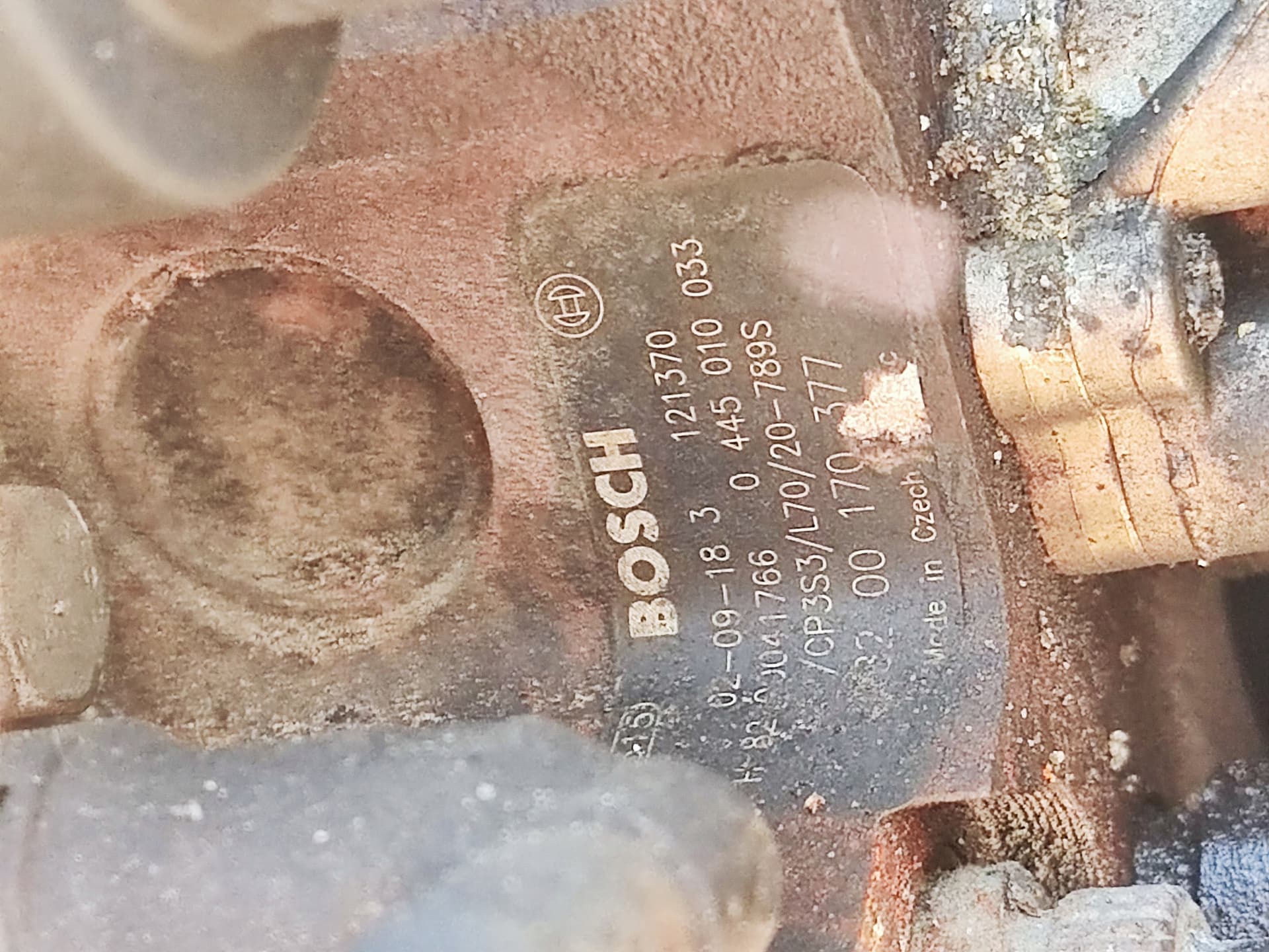 Moteur G9T 645 — vue 5