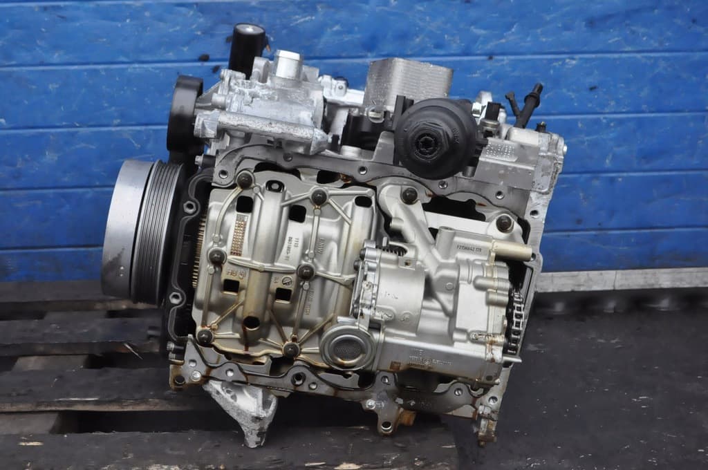 Moteur B38 A15 F — vue 3