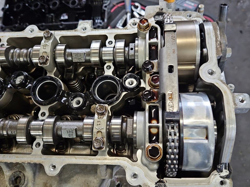 Moteur G4LF — vue 2