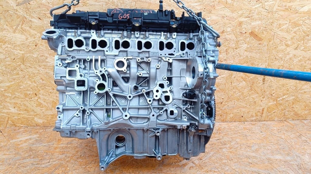 Moteur B57 D30 B — vue 2