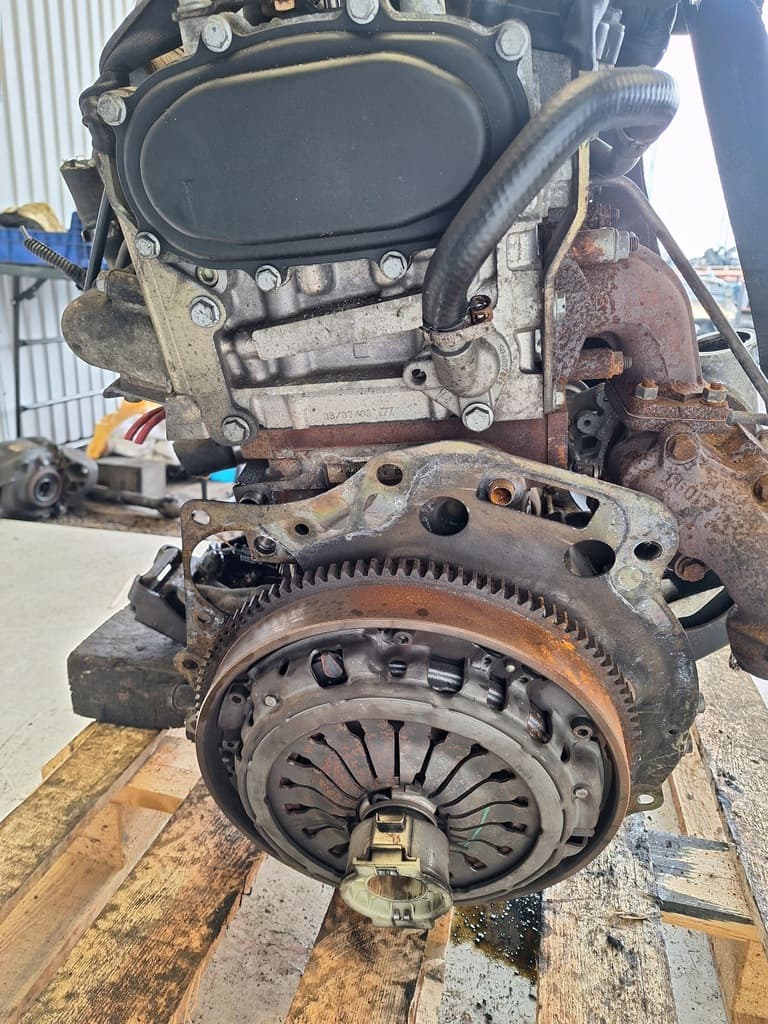 Moteur F1AE0481B — vue 5